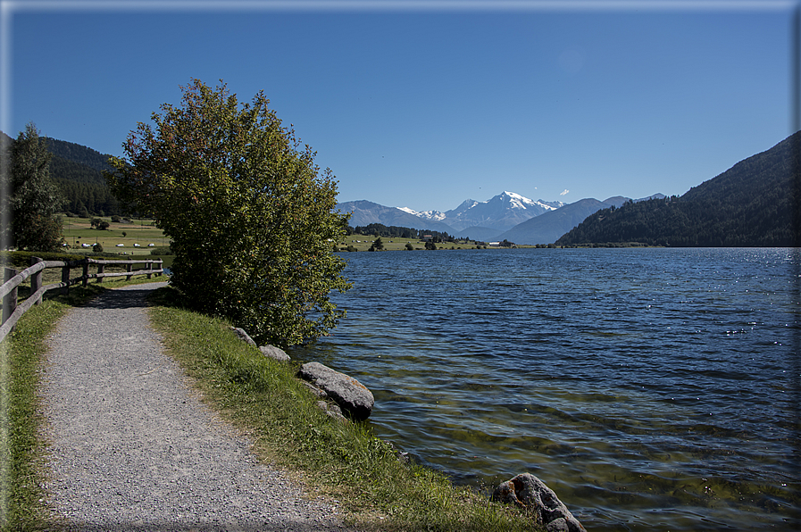 foto Lago di San Valentino alla Muta